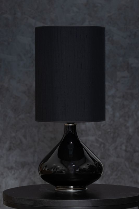 Flavia Negra, Seda Negra H 70cm